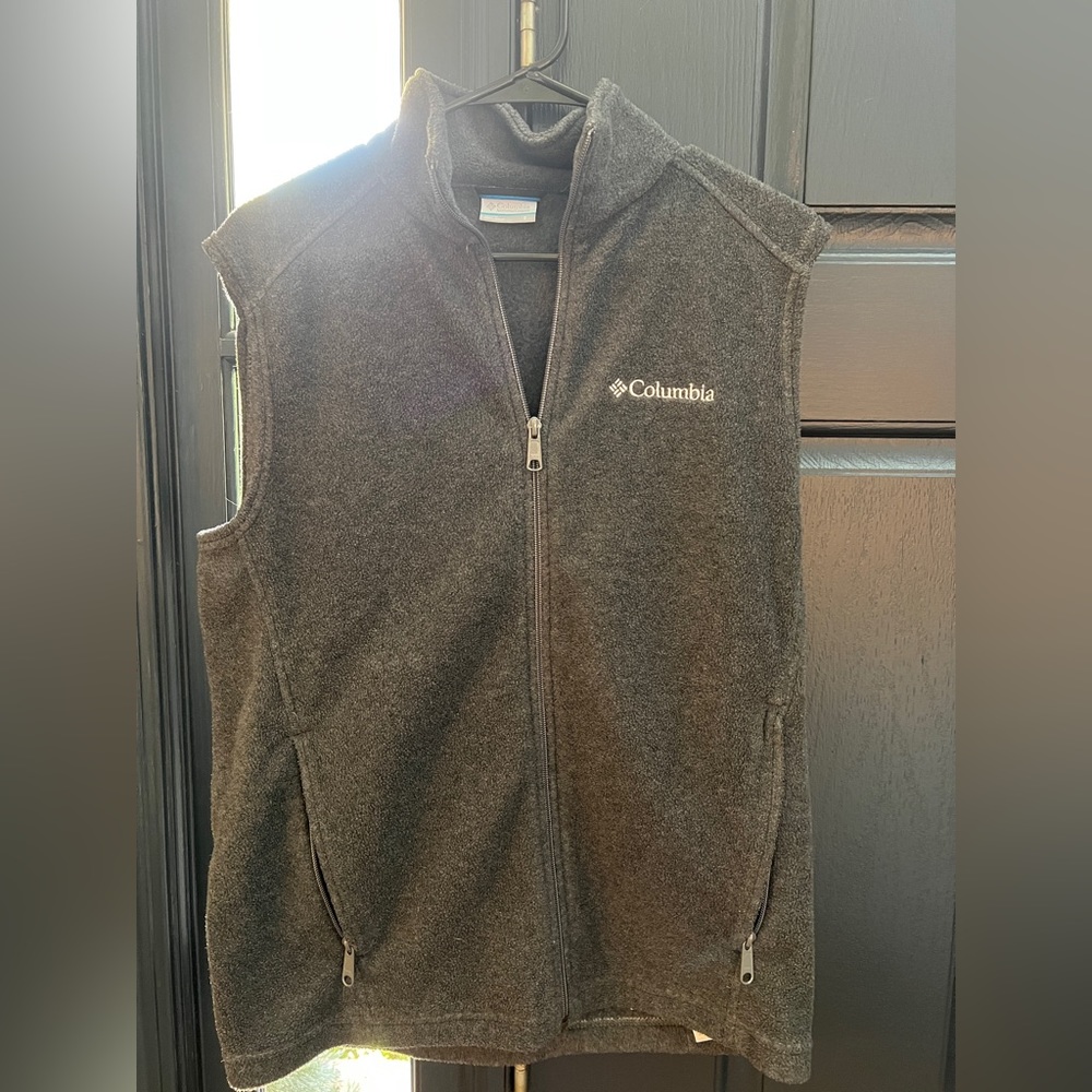 Columbia Vest